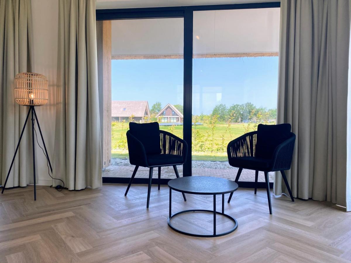 Zandbank Villa's Vakantiehuis Vrouwenpolder