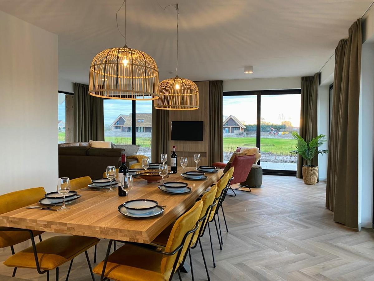 Zandbank Villa's * Vrouwenpolder