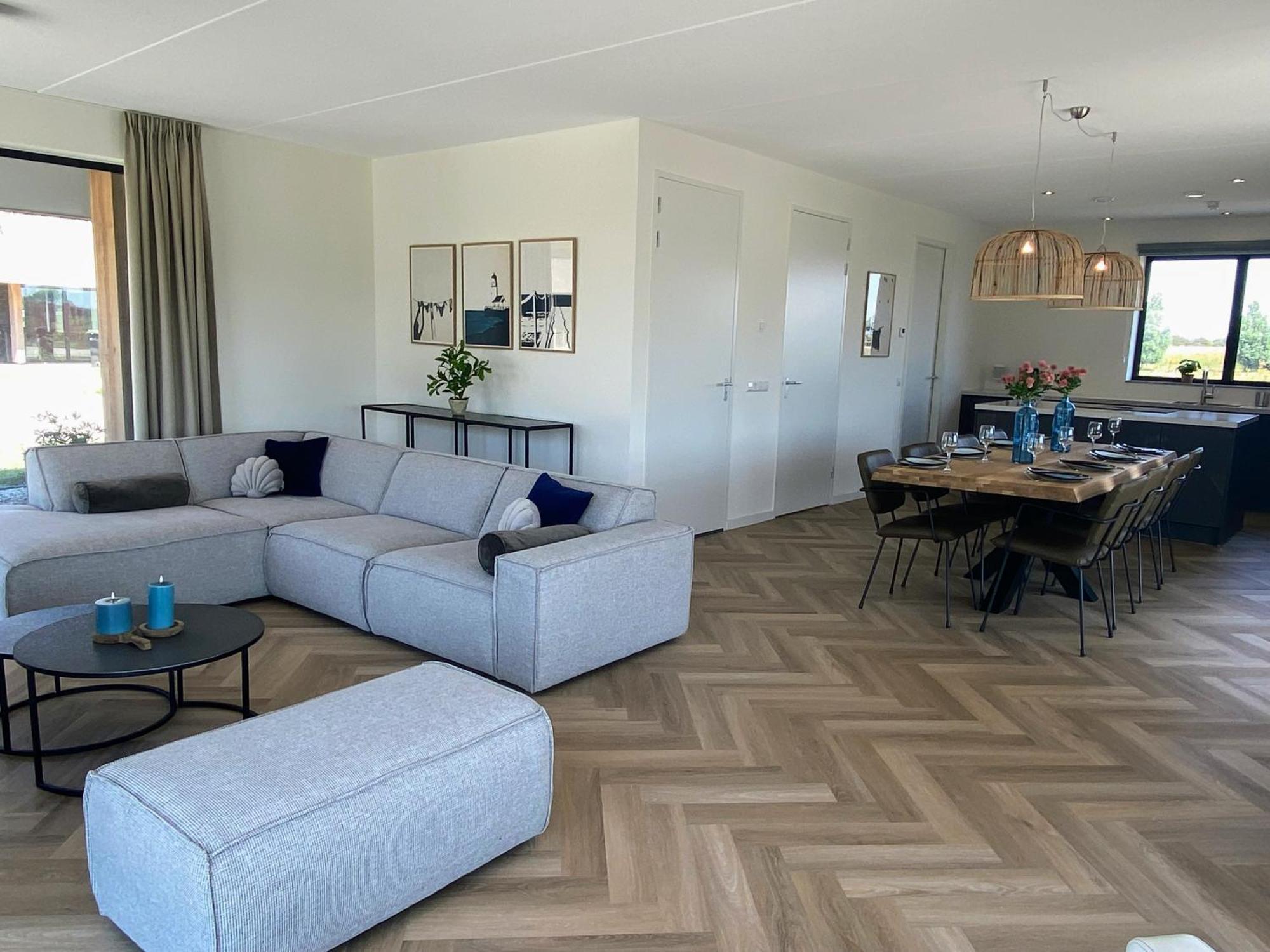 Zandbank Villa's Vakantiehuis Vrouwenpolder