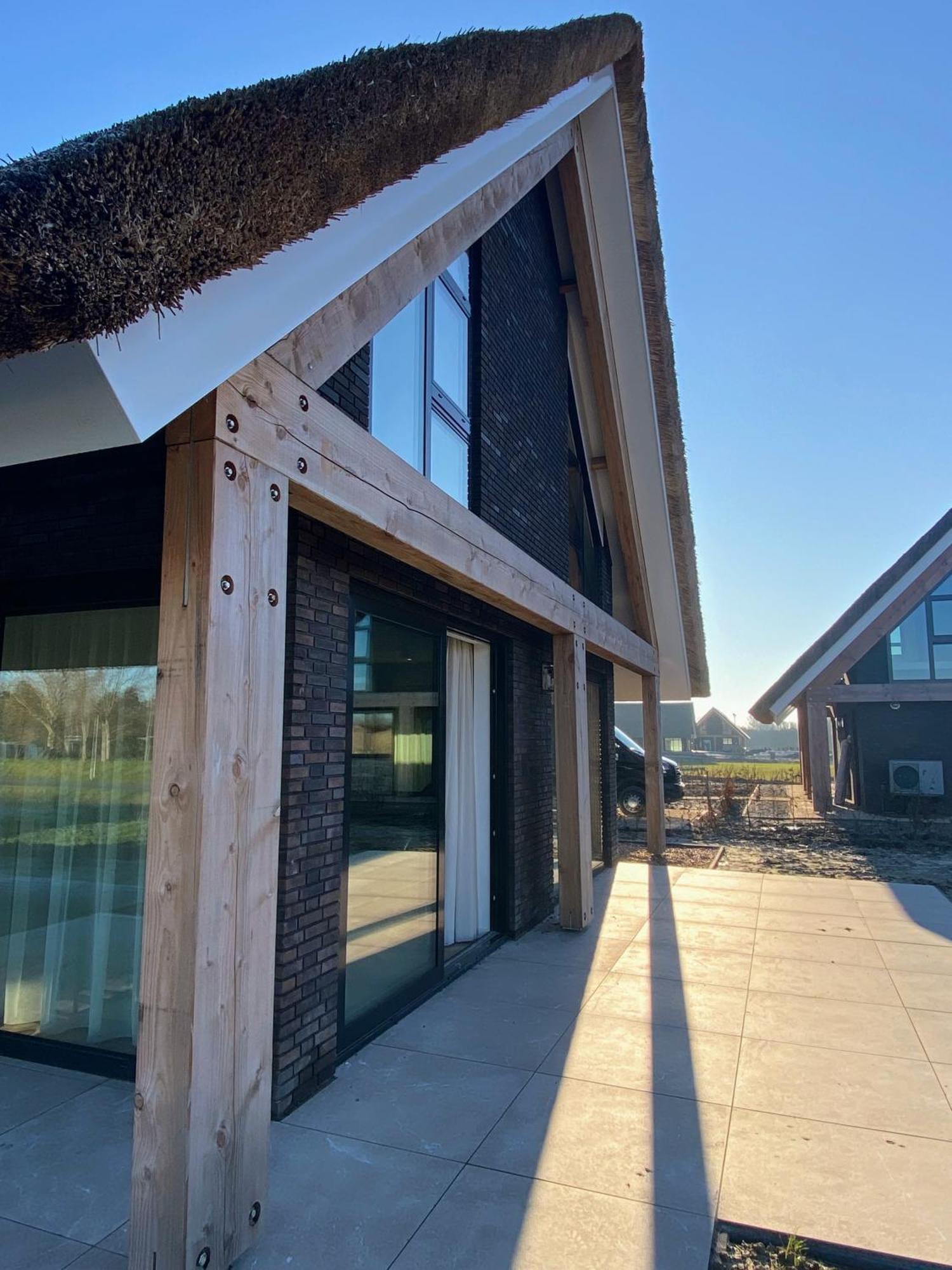 Zandbank Villa's * Vrouwenpolder