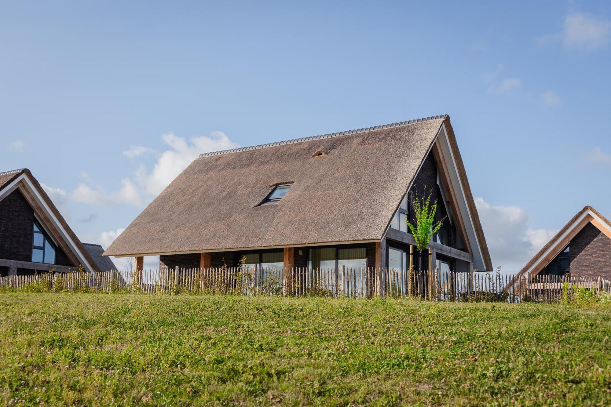 Zandbank Villa's Vakantiehuis *