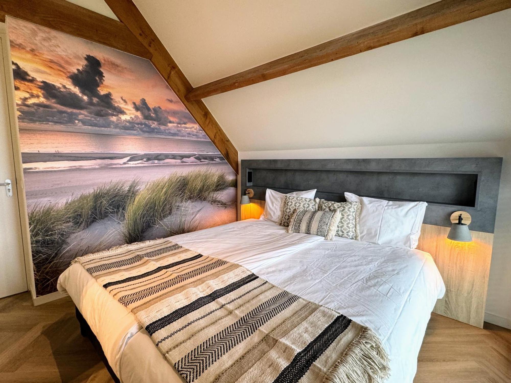 Zandbank Villa's *